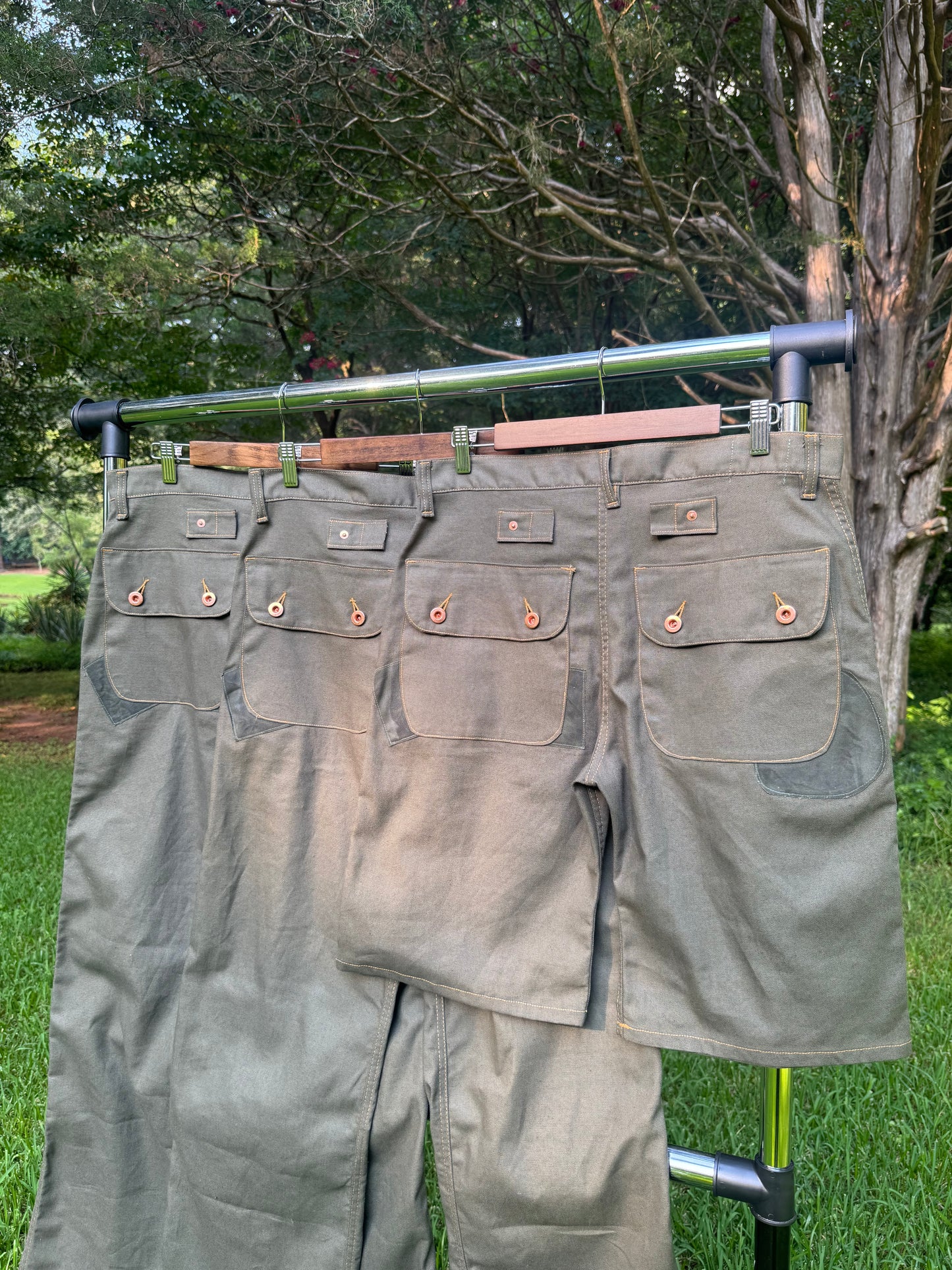 aF44 Shorts (Frog)
